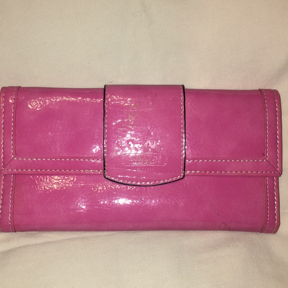 AUTHENTIC Coach wallet
